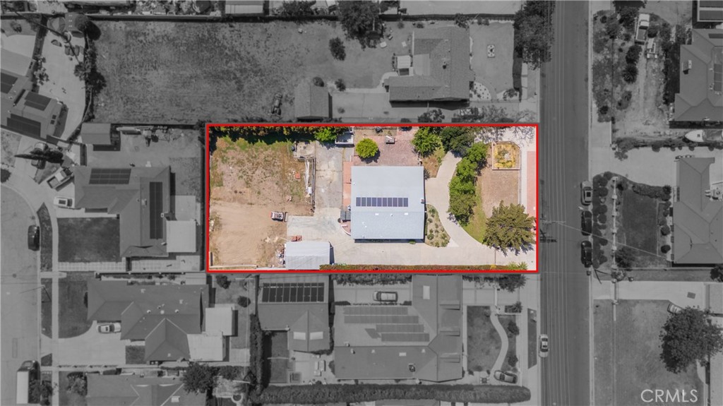 9530 Lemona Avenue Property Photo 1