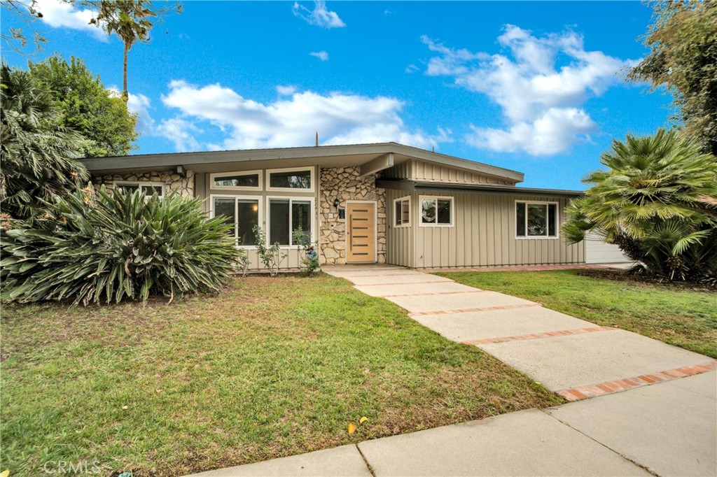 22431 Miranda Street Property Photo