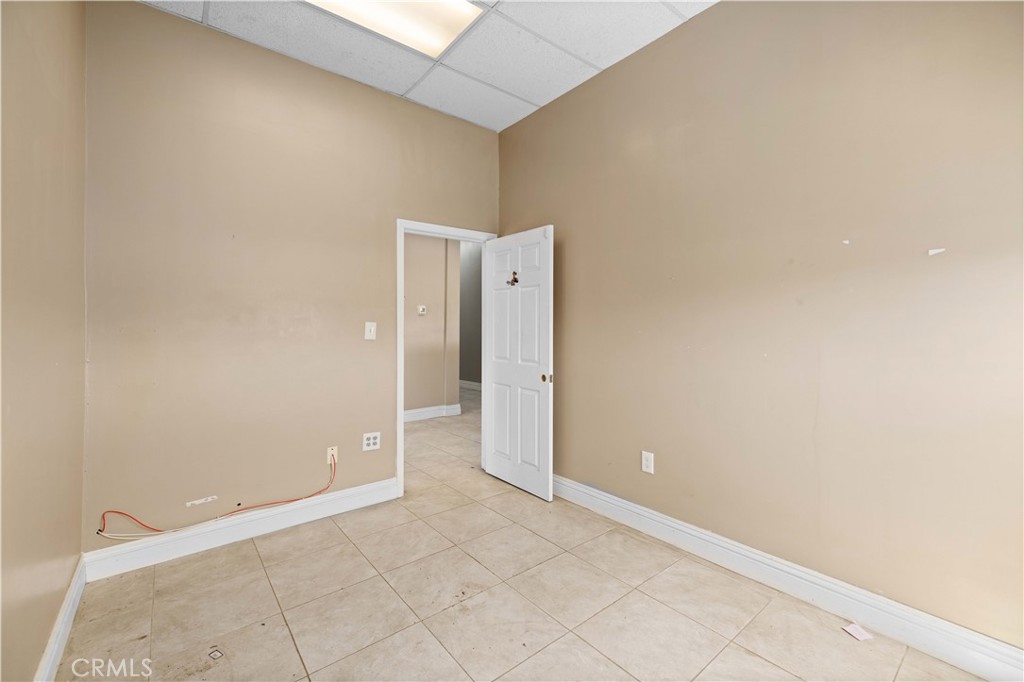 307 W Avenue I Property Photo 7