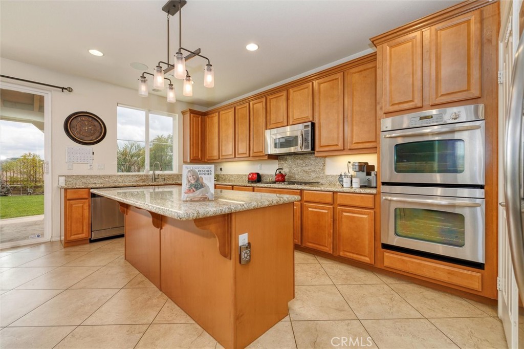 22620 Dragonfly Ct Property Photo 1