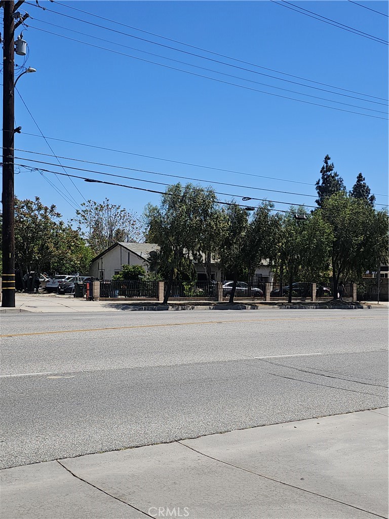 7353 Citrus Avenue Property Photo 6