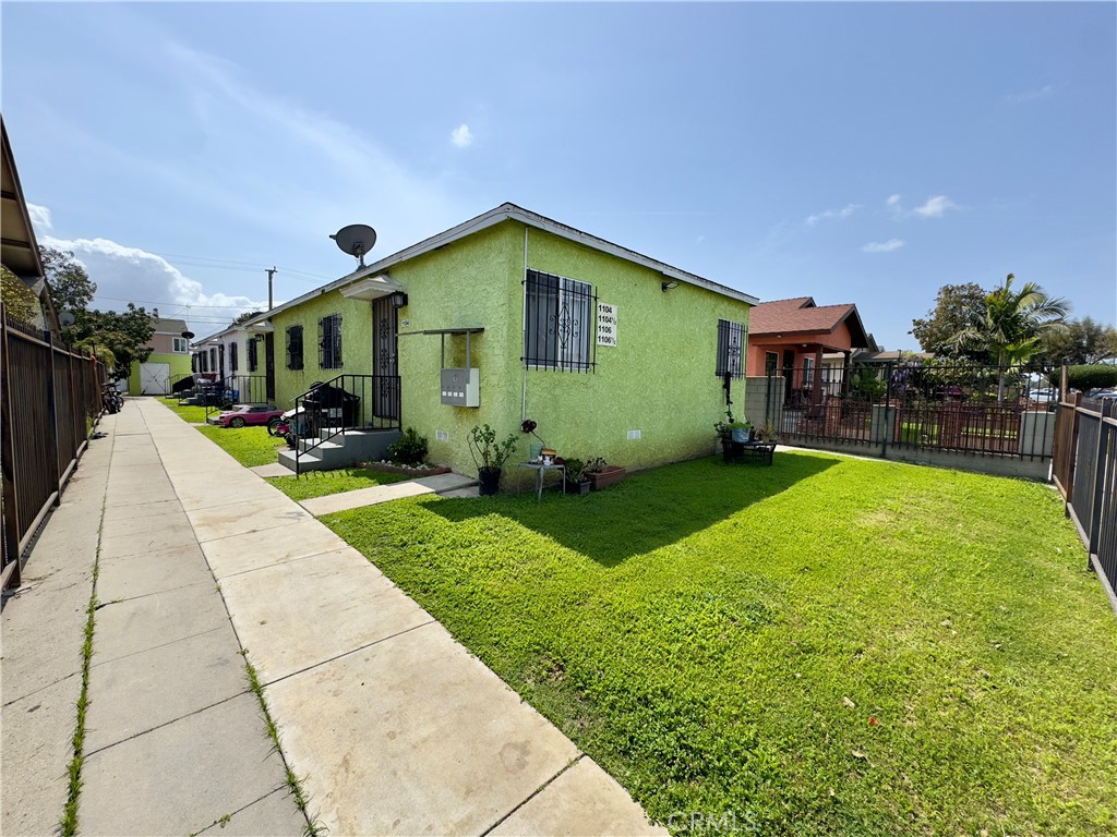 1104 W 87th Street Property Photo 1