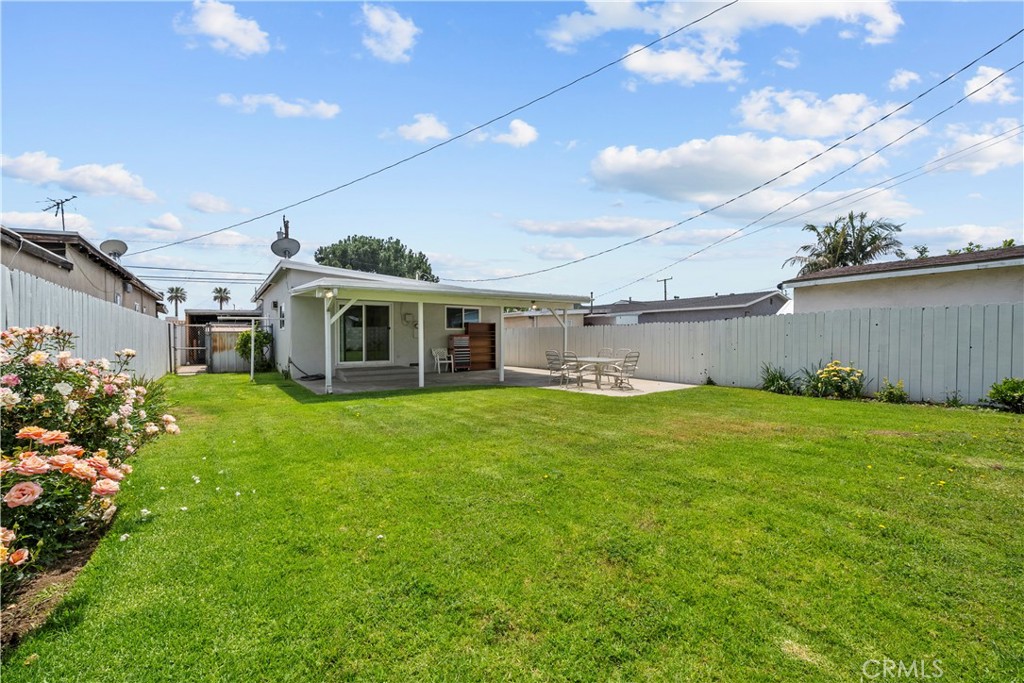 941 N Brand Boulevard Property Photo 1