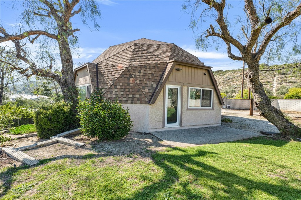 21806 Mayan Drive Property Photo 1