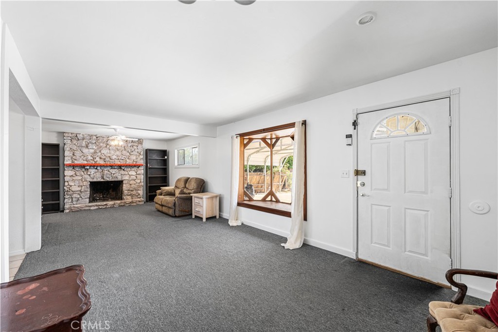 15356 Carol Street Property Photo 5