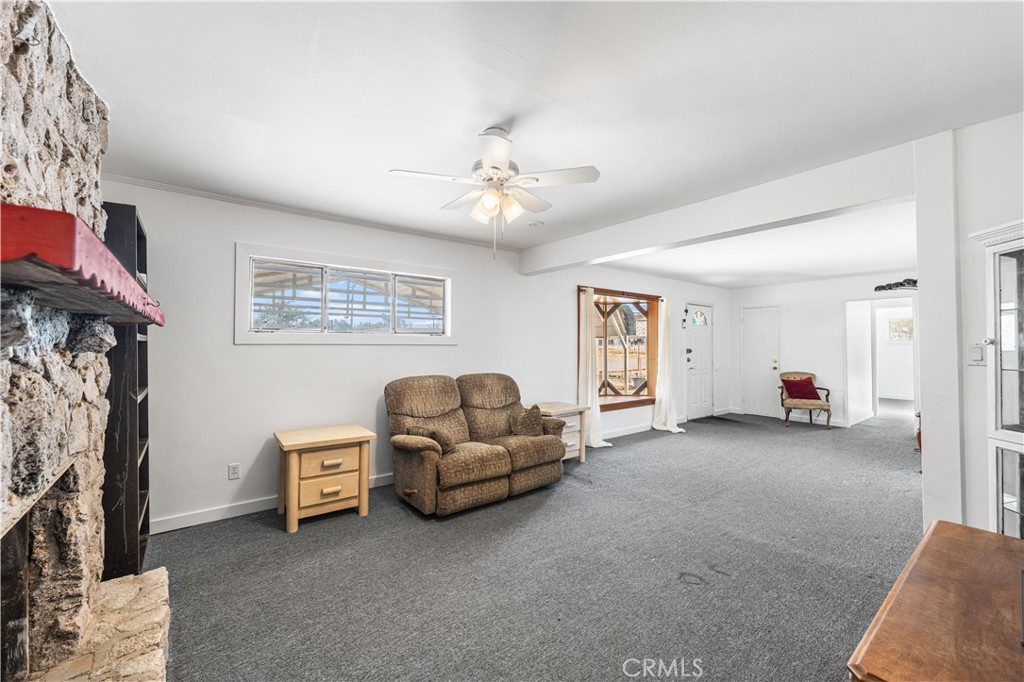 15356 Carol Street Property Photo 7