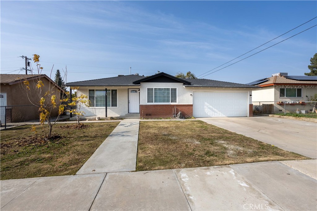 133 Easy Street Property Photo