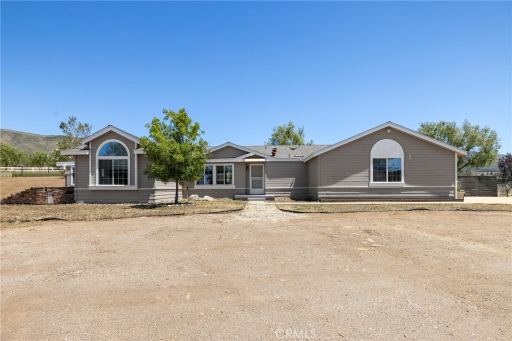 9259 Sierra Hwy Property Photo