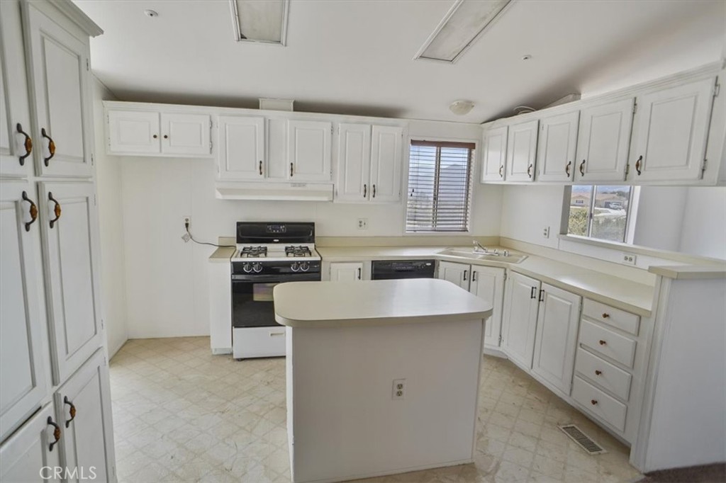 34525 Red Rover Mine Road Property Photo 7