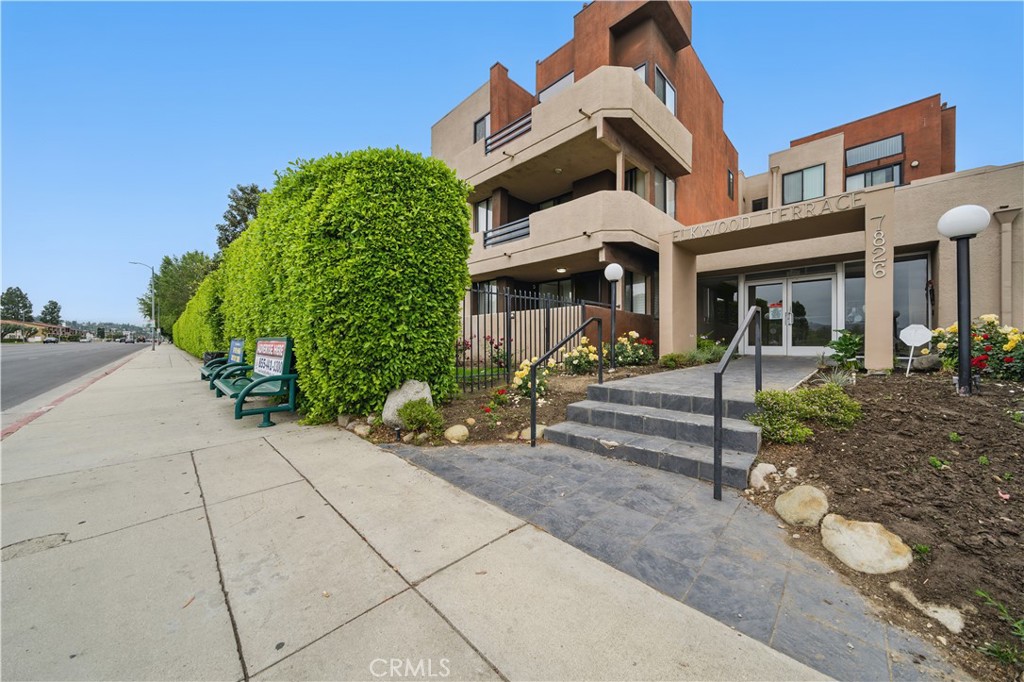 7826 Topanga Canyon Boulevard 218 Property Photo 1