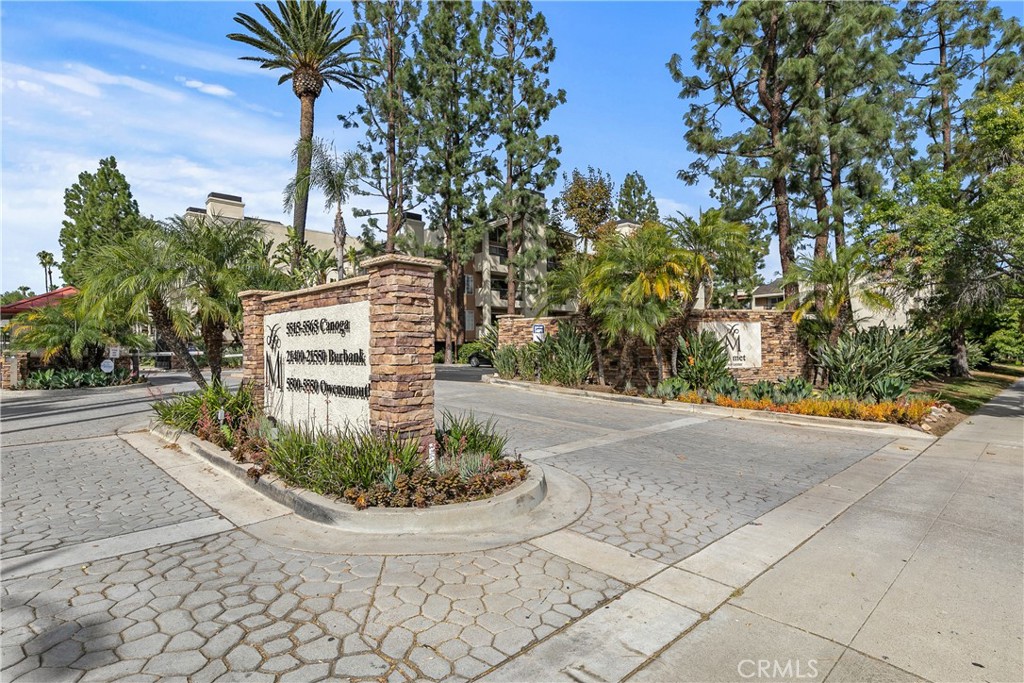 5500 Owensmouth Avenue 317 Property Photo