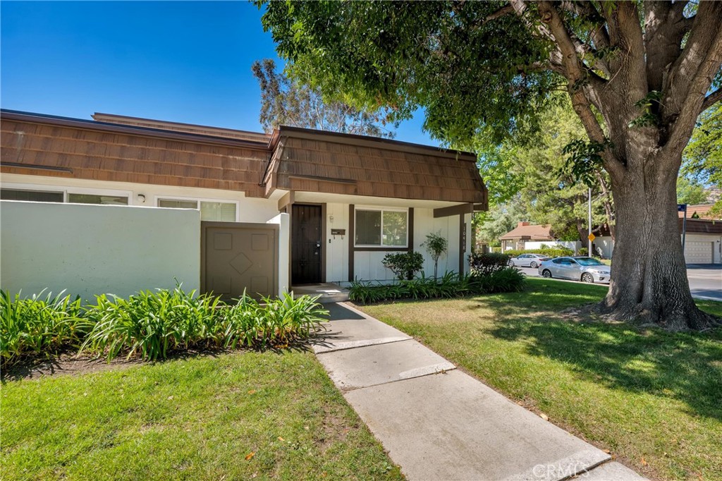 10468 Larwin Avenue Property Photo