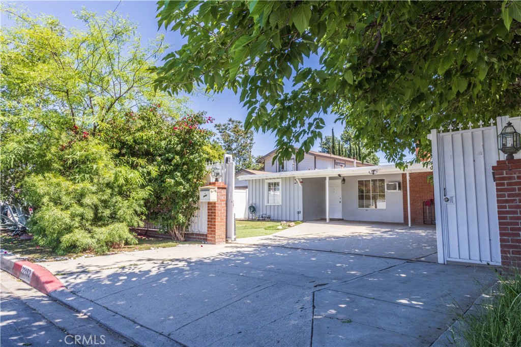 22152 Schoolcraft Street Property Photo 1