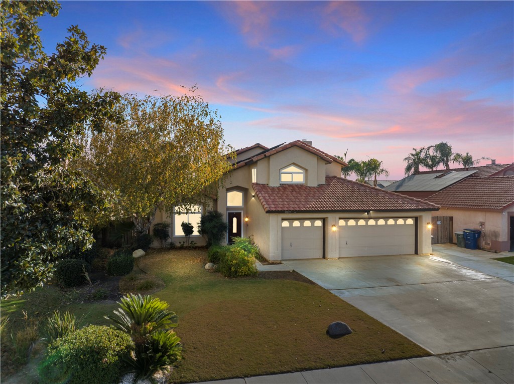 10213 Single Oak Drive Property Photo 1