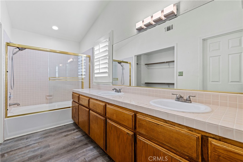 10213 Single Oak Drive Property Photo 26
