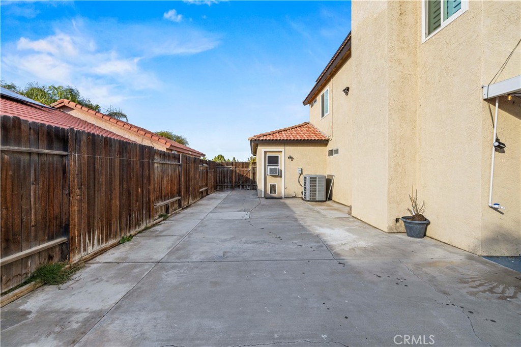 10213 Single Oak Drive Property Photo 43