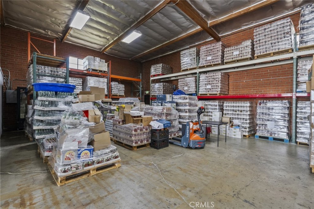8163 Lankershim Boulevard Property Photo 4