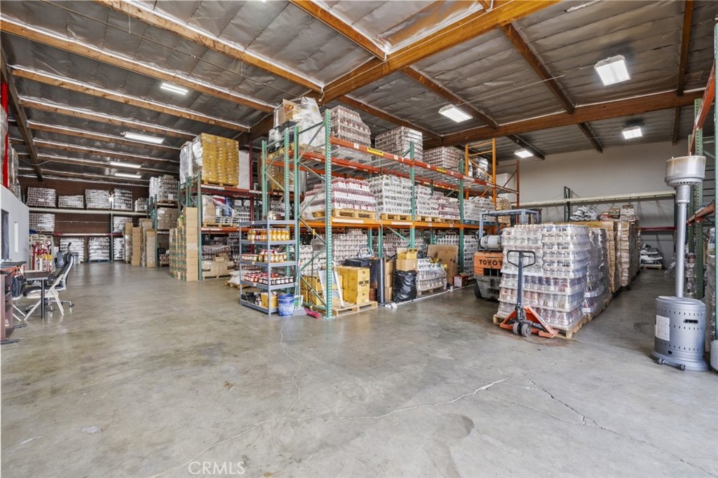 8163 Lankershim Boulevard Property Photo 11