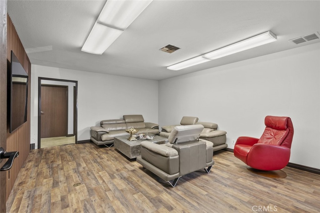 8163 Lankershim Boulevard Property Photo 22