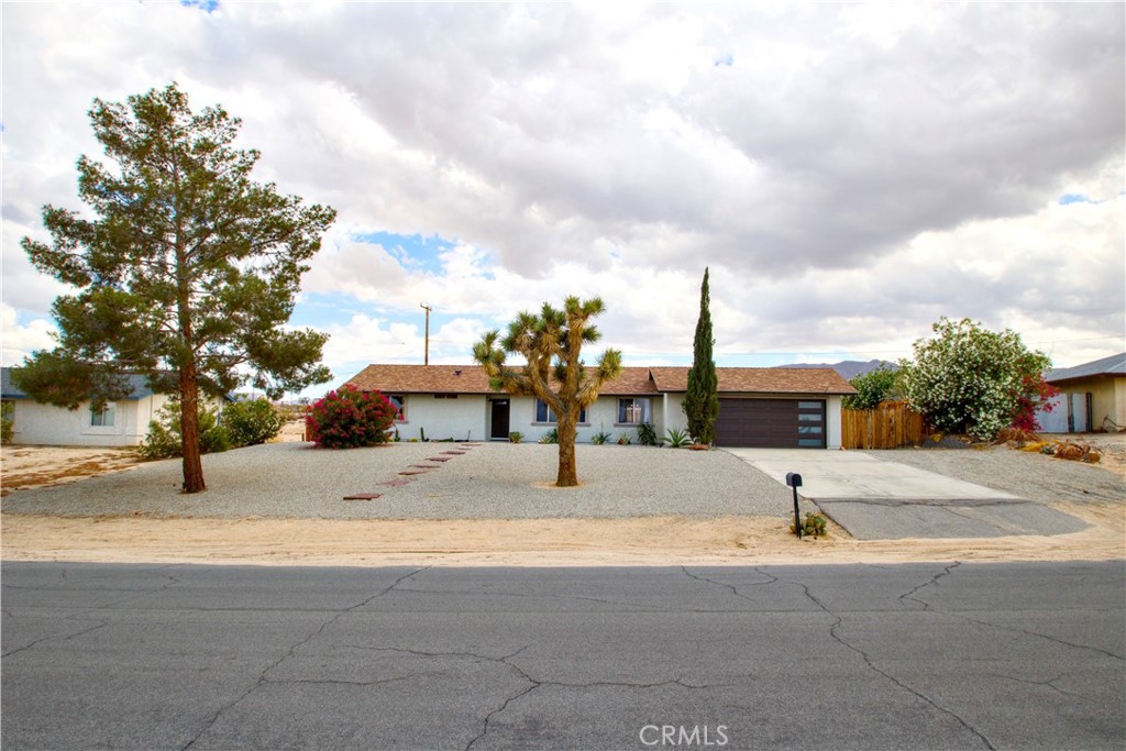 73973 Playa Vista Drive Property Photo 1