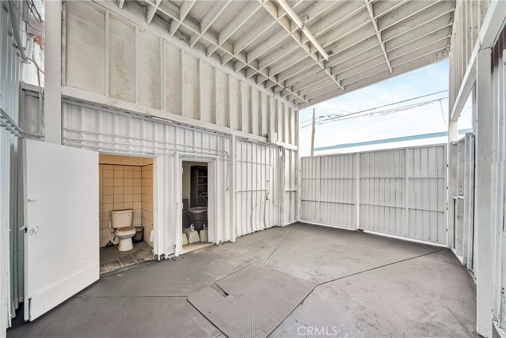 1500 W Pacific Coast Property Photo 8