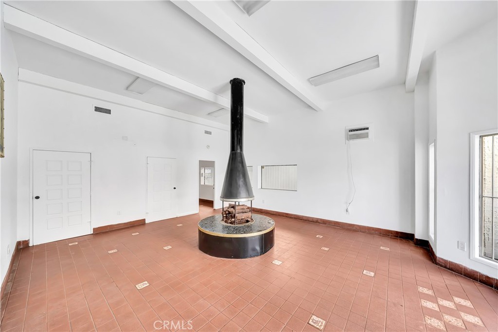 1500 W Pacific Coast Property Photo 11