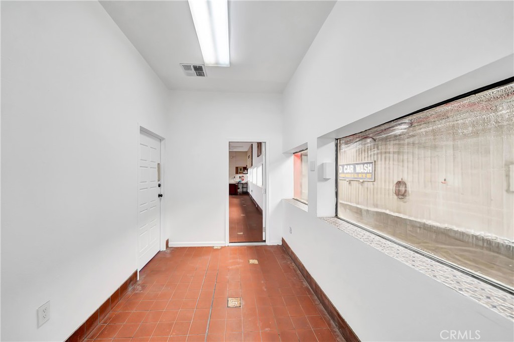 1500 W Pacific Coast Property Photo 12