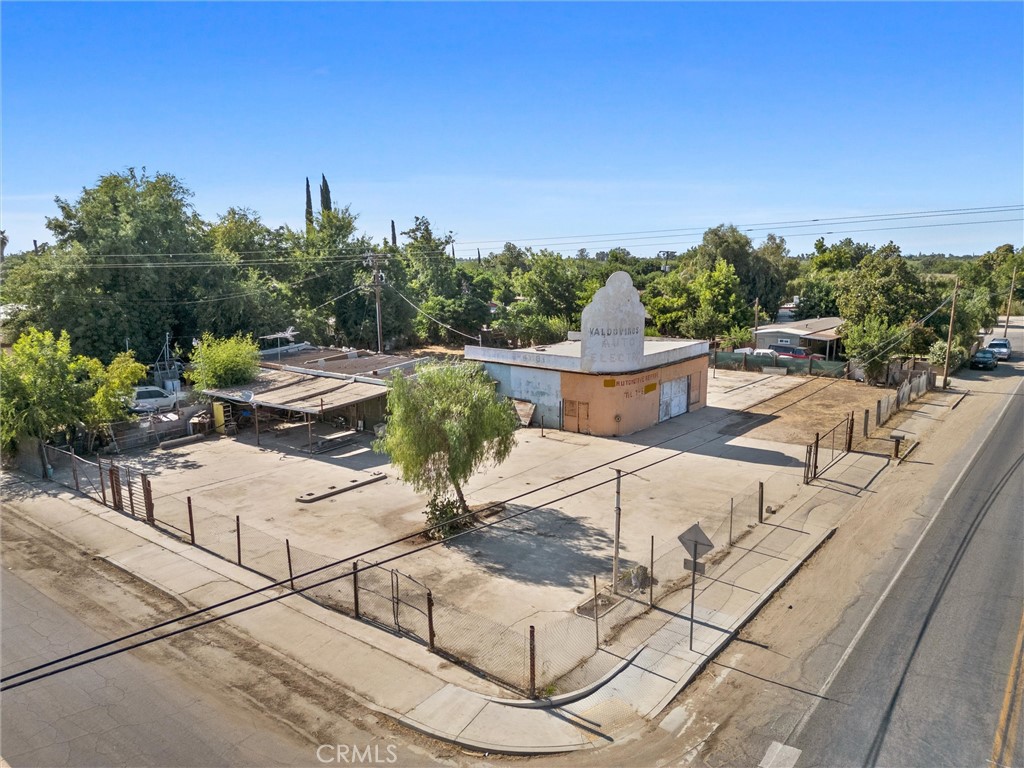 18499 Shafter Avenue Property Photo 1