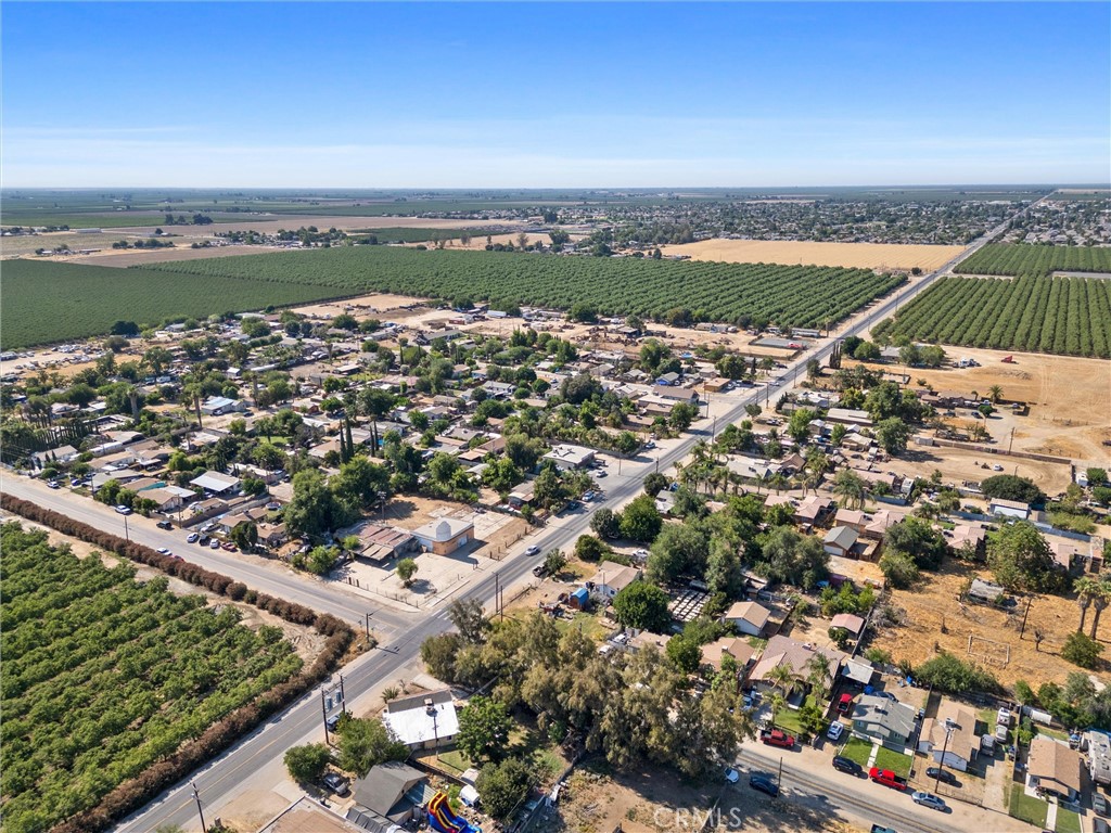 18499 Shafter Avenue Property Photo 15