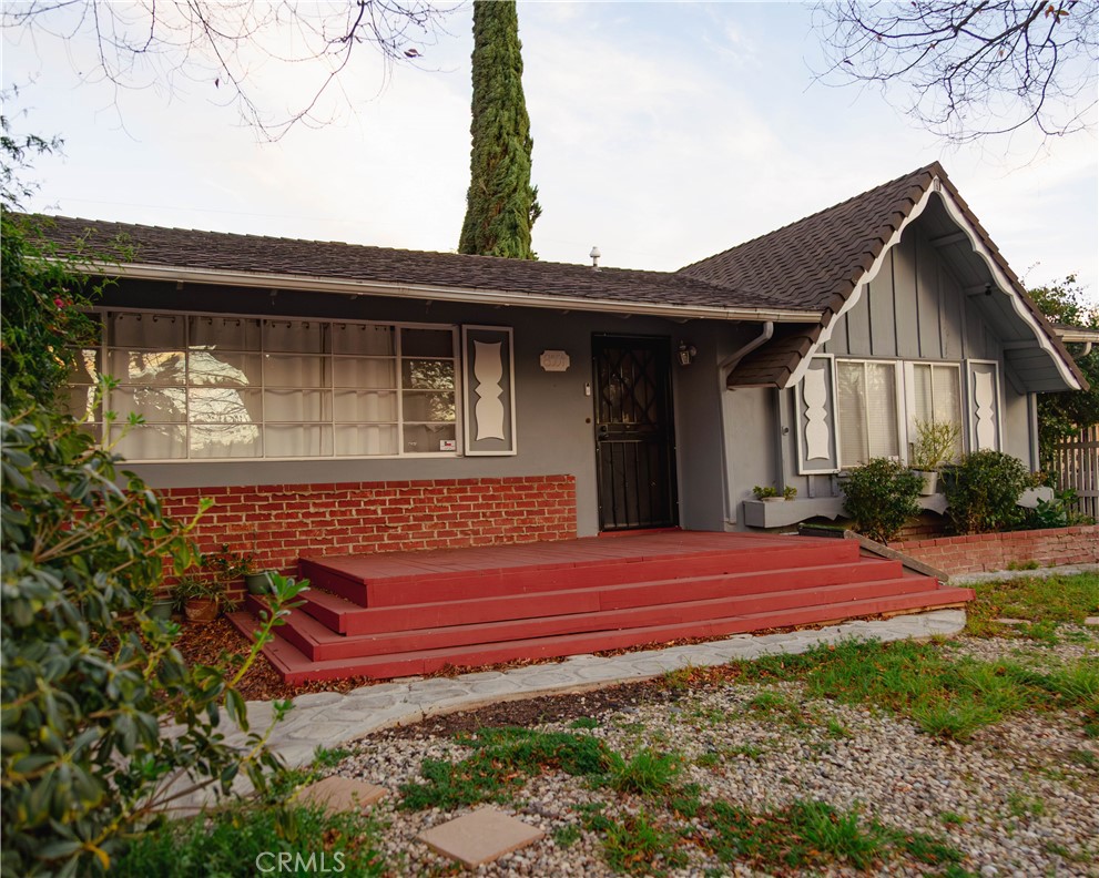 8554 Owensmouth Avenue Property Photo 2