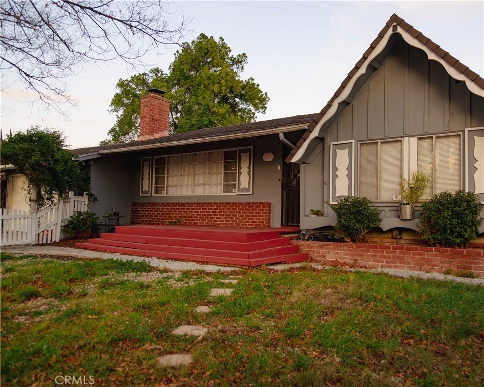 8554 Owensmouth Avenue Property Photo 3