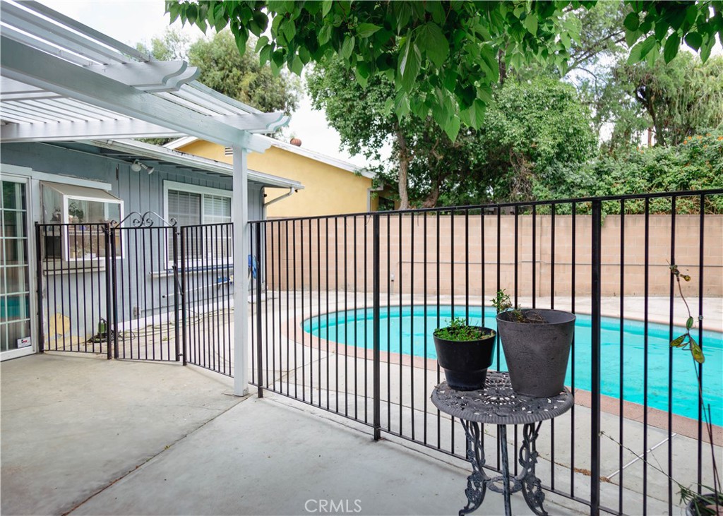 8554 Owensmouth Avenue Property Photo 21