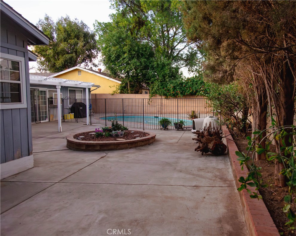 8554 Owensmouth Avenue Property Photo 23