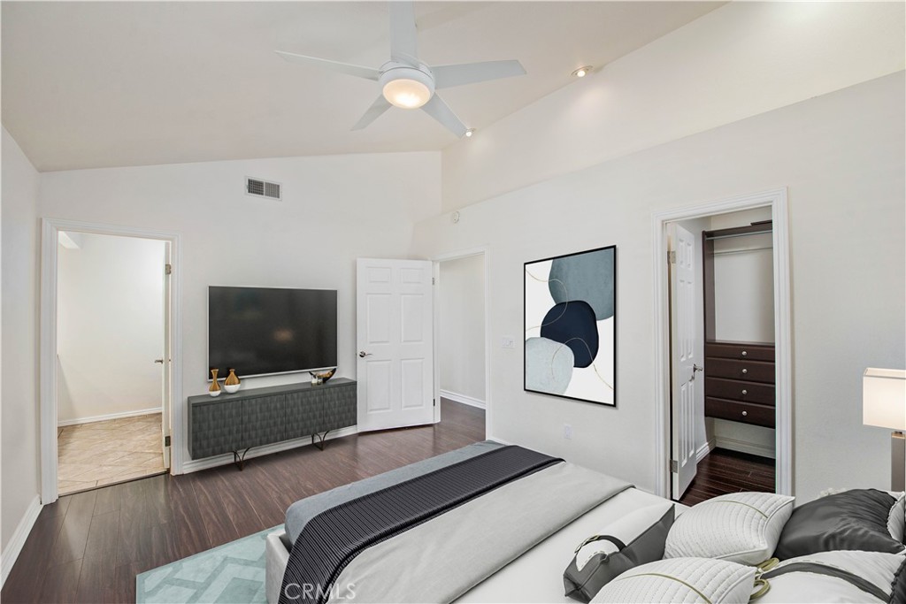 9788 Balaton Street Property Photo 7