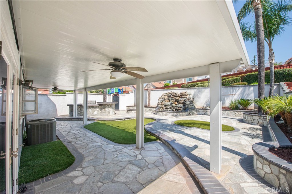 9788 Balaton Street Property Photo 20