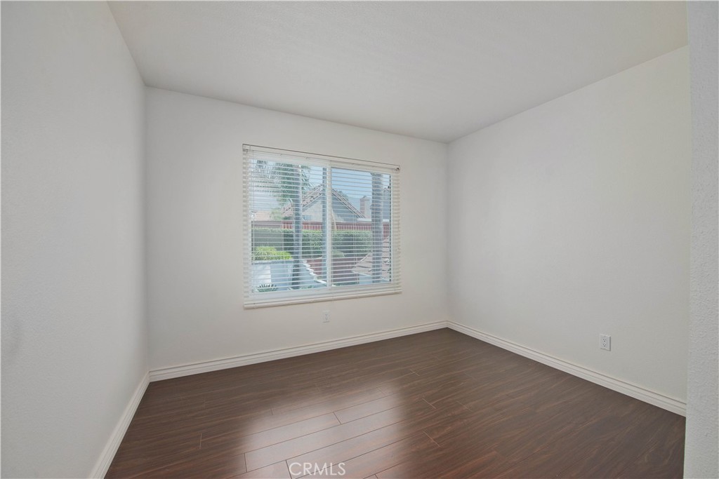 9788 Balaton Street Property Photo 23