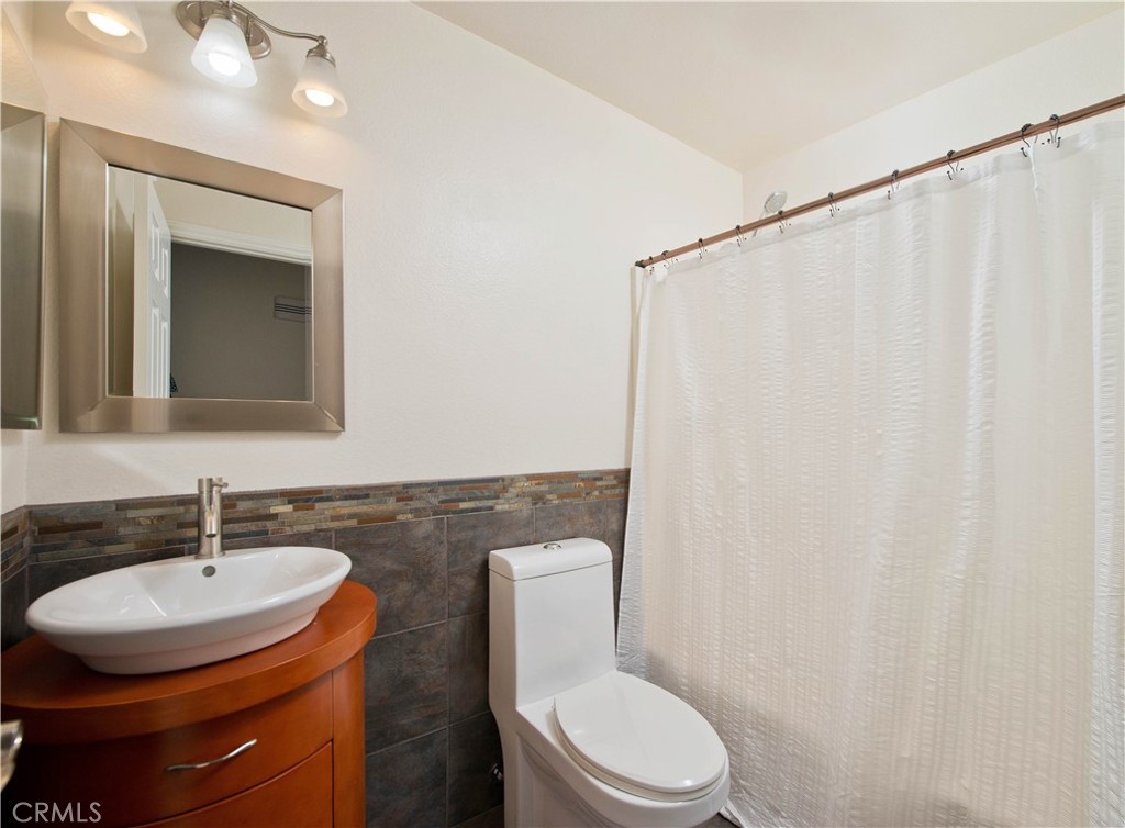 9788 Balaton Street Property Photo 26