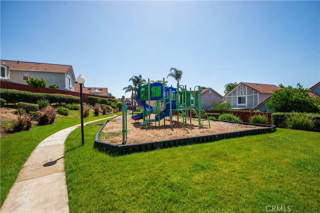 9788 Balaton Street Property Photo 40