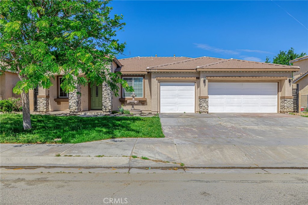 43839 58th Street W Property Photo 1