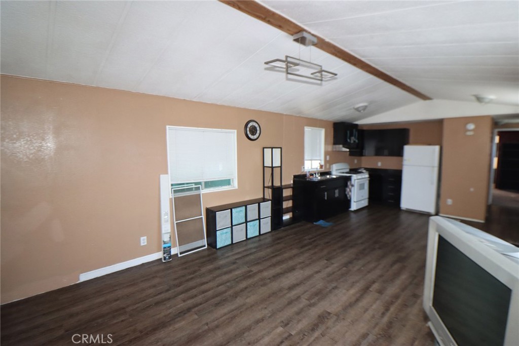 6601 Eucalyptus Drive 323 Property Photo 1