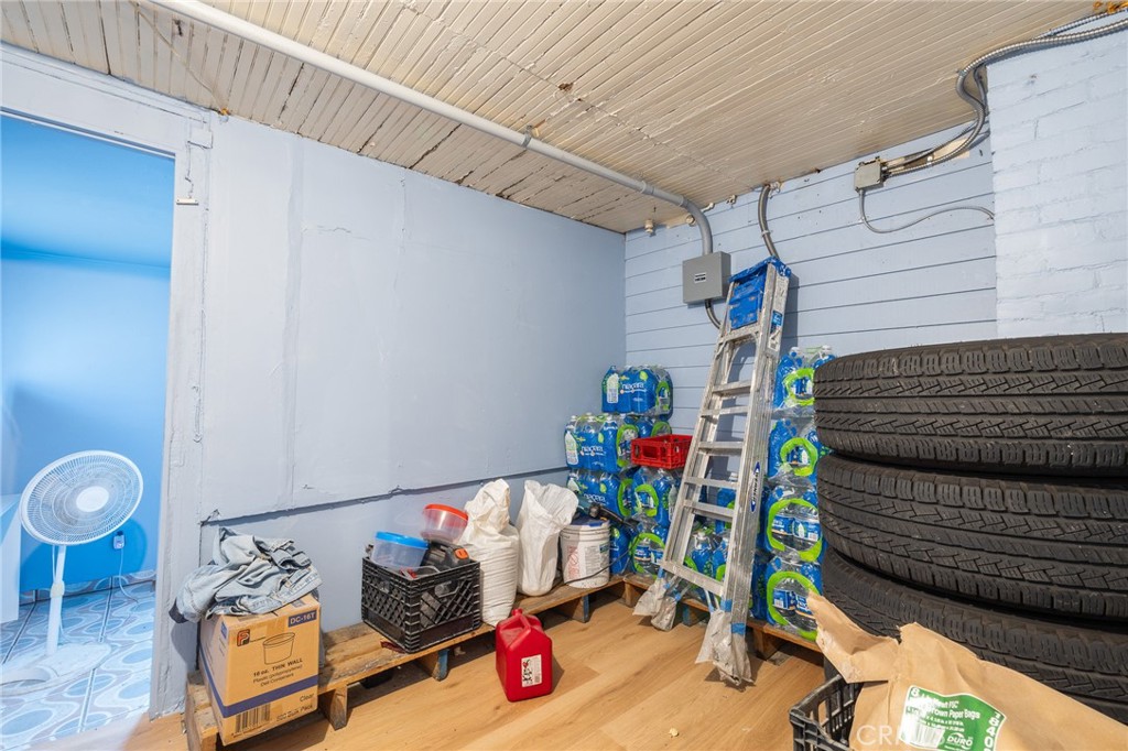 601 S Record Avenue Property Photo 13