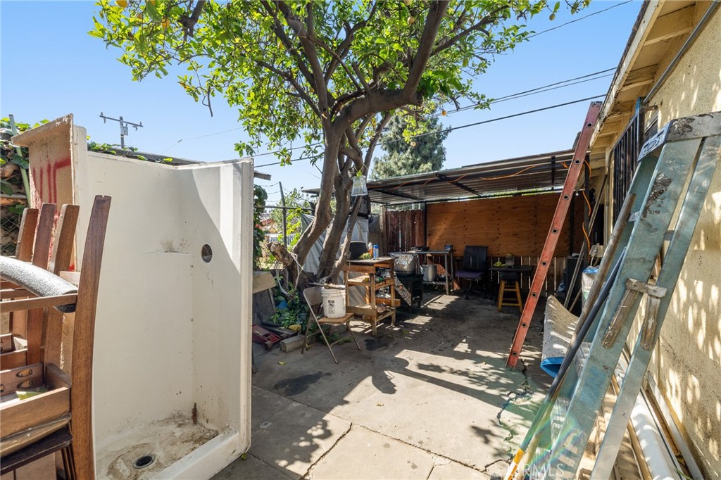 601 S Record Avenue Property Photo 16