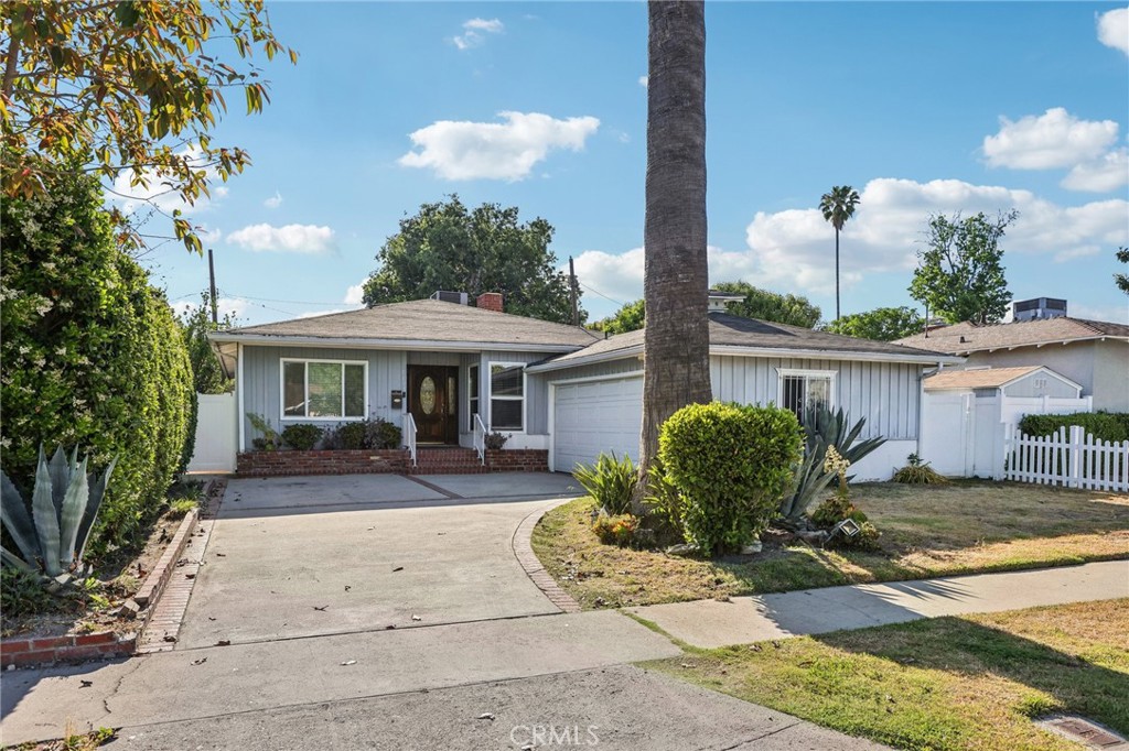 7117 Vanscoy Avenue Property Photo 1