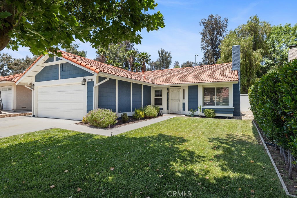 27721 Wakefield Road Property Photo 1