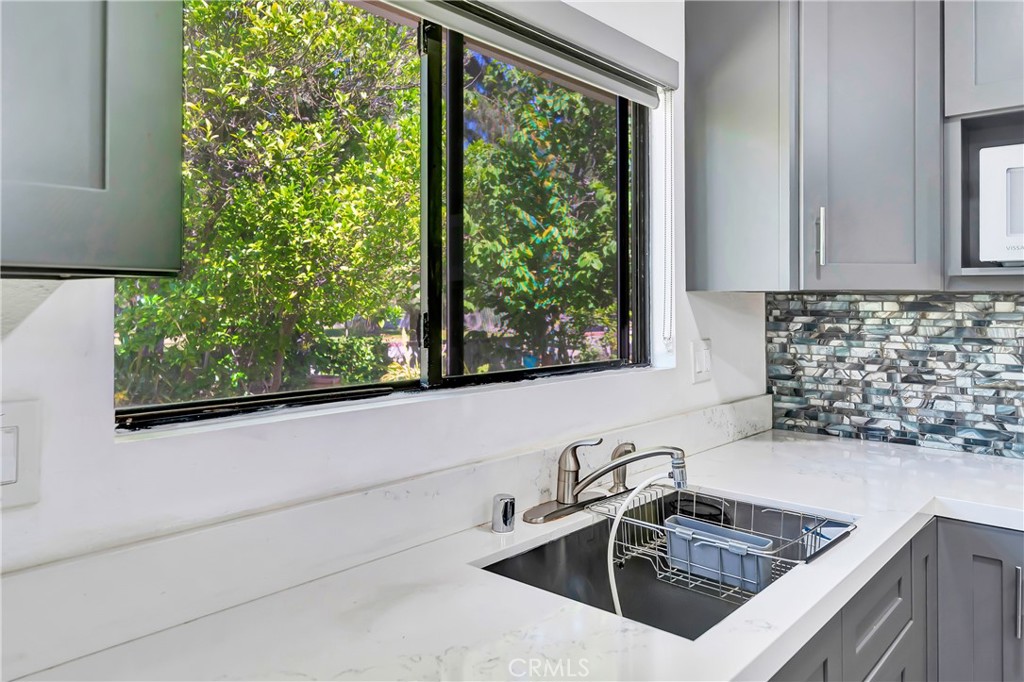 7035 Jon Allan Drive Property Photo 15