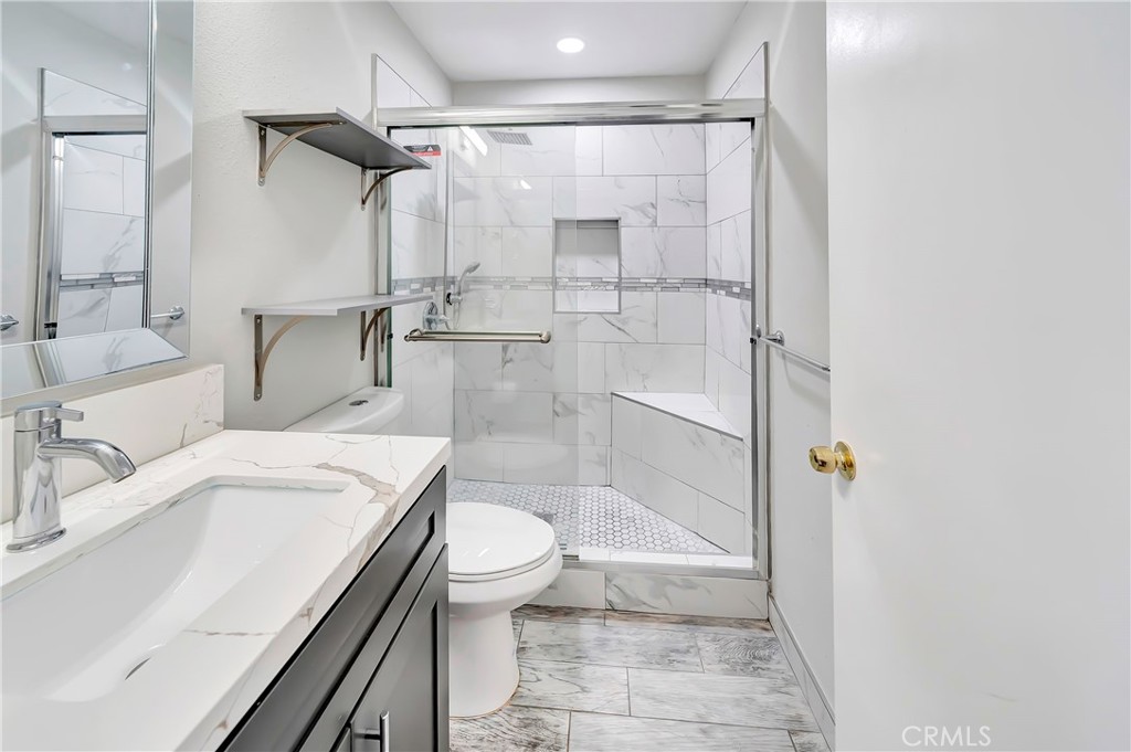 7035 Jon Allan Drive Property Photo 17