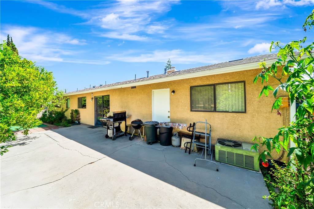 7035 Jon Allan Drive Property Photo 28