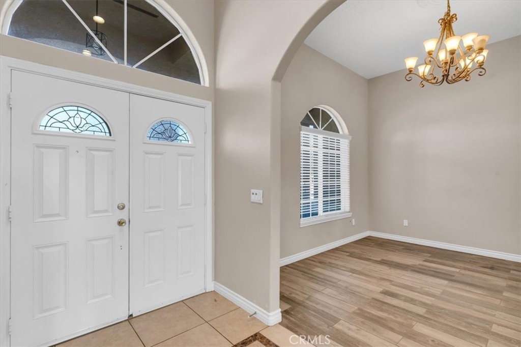 17322 Danbury Avenue Property Photo 8