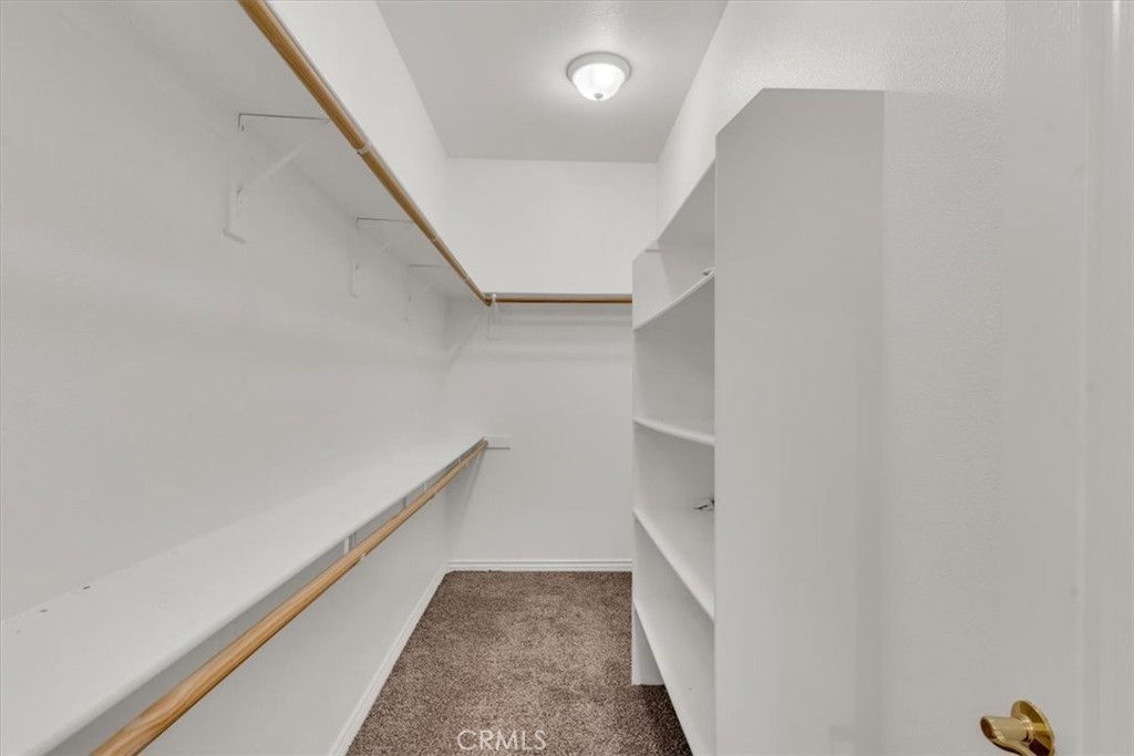 17322 Danbury Avenue Property Photo 23