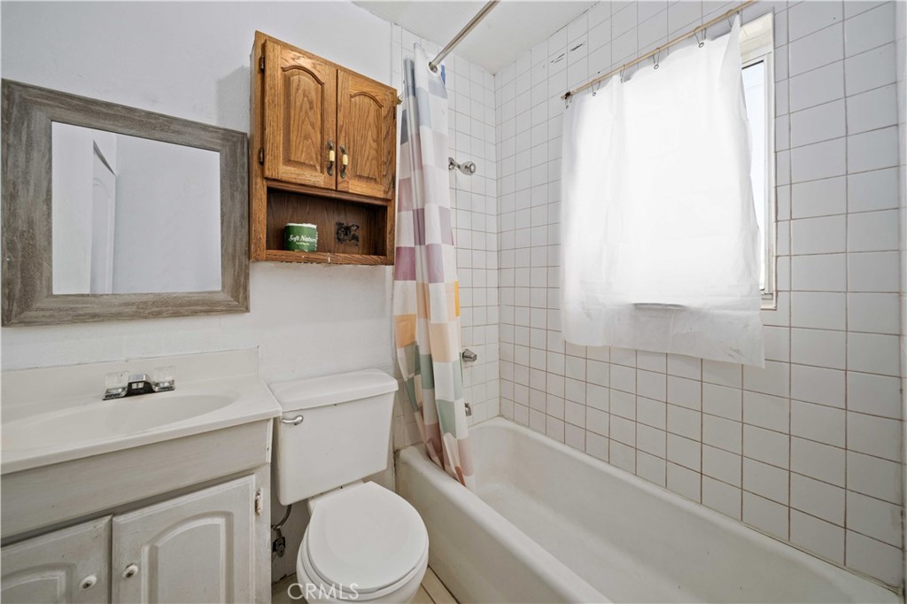 7251 Pearblossom Property Photo 17
